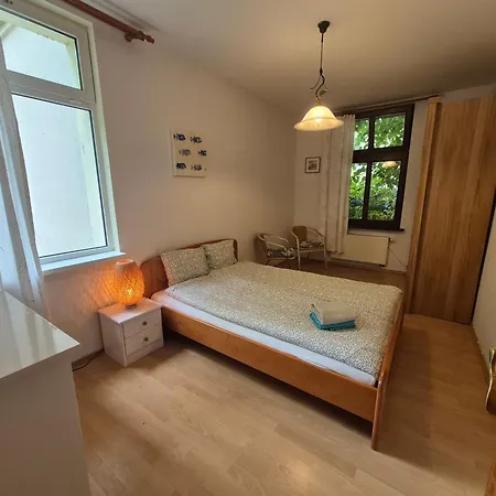 Appartement Parterowy 2 Pokojowy W Dolnym Sopocie, Ul Chrobrego, 270m Do Plazy, 500m Do Monte Cassino Sopot
